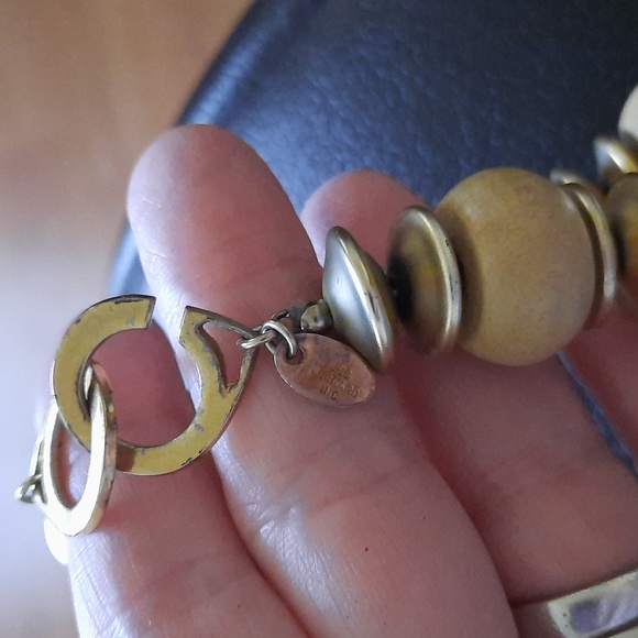 Les Bernard Inc. Gold Tone & Beige Egyptian Design Necklace - Picture 3 of 4